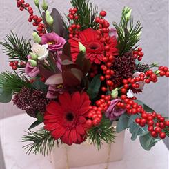 Festive bag of treats (pink)