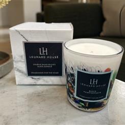 Leonard house black pomegranate candle in gift box 